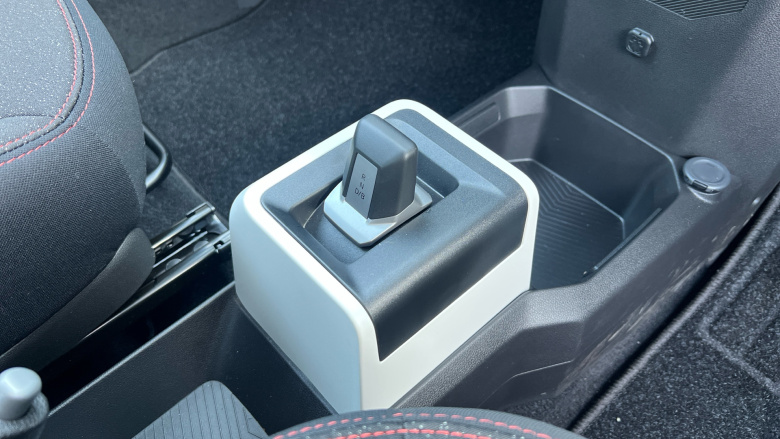 Dacia Spring 27kWh Expression 65 48kW 5dr Auto Electric Hatchback